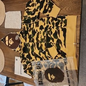 New BAPE Camo Hoodie Size L